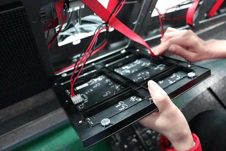 死燈、花屏、色差？成都資深工程師拆解LED屏十大故障&ldquo;真兇&rdquo;|成都led顯示屏